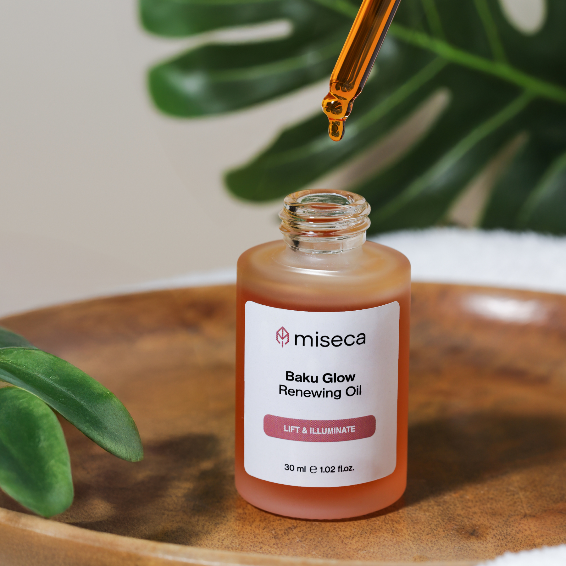Baku Glow Bitkisel Retinol Alternatifi Yenileyici Bakuchiol Serum
