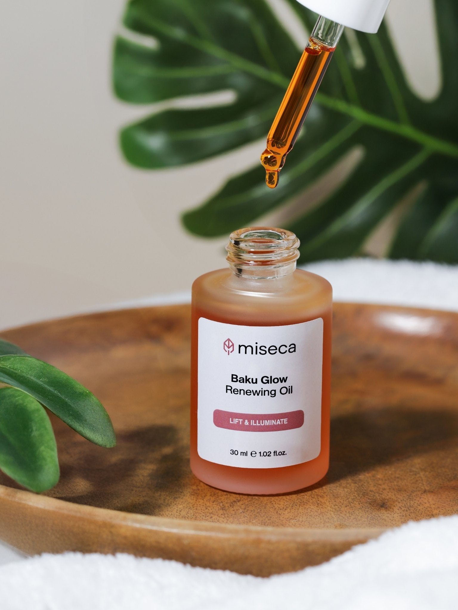 Baku Glow Bitkisel Retinol Alternatifi Yenileyici Bakuchiol Serum
